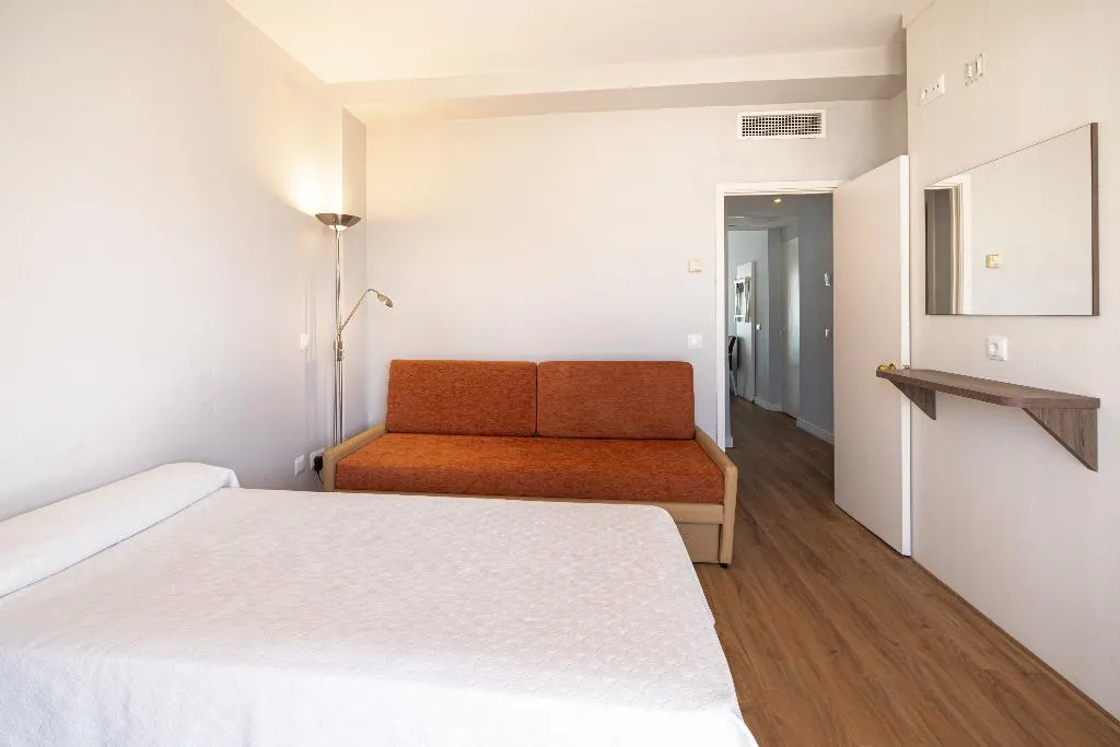 FAMILY ROOM STANDARD Room, Seramar Comodoro Playa, Majorca
