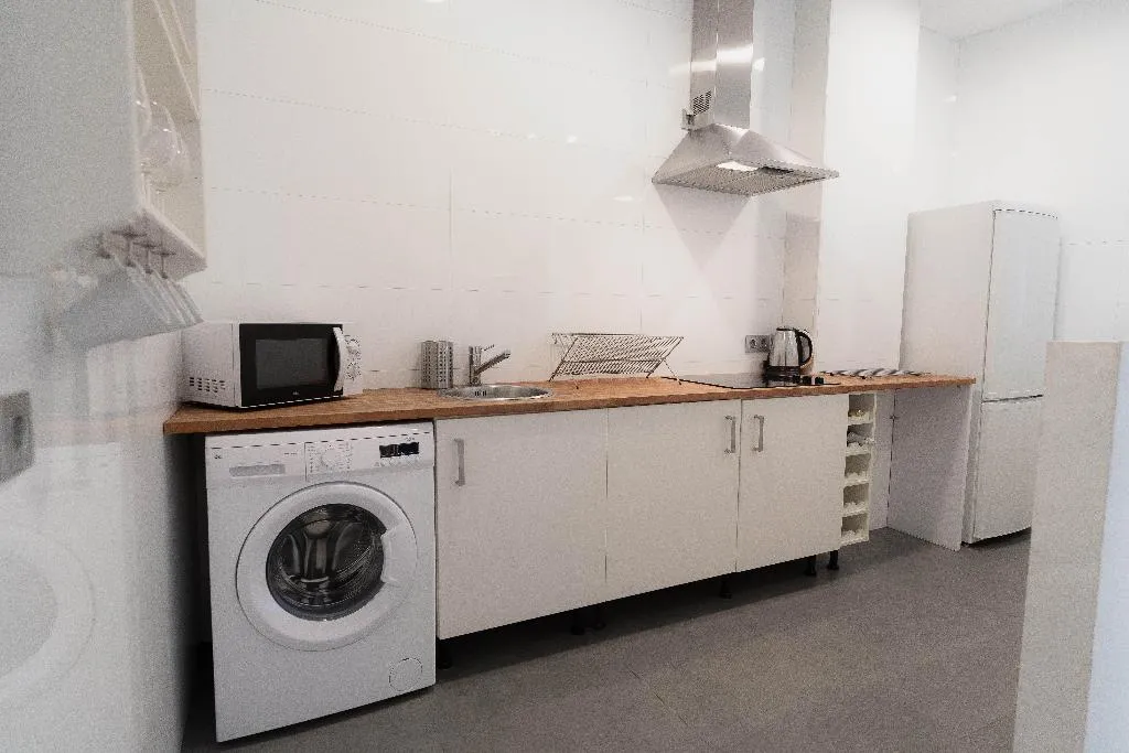 APARTMENT ONE BEDROOM Room, azz Apartamentos Torre de la Plata, Seville