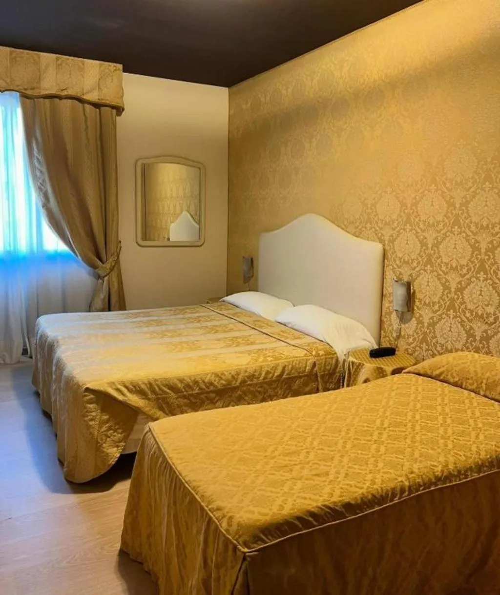 TRIPLE STANDARD Room, Laerte Palace Hotel, Venice