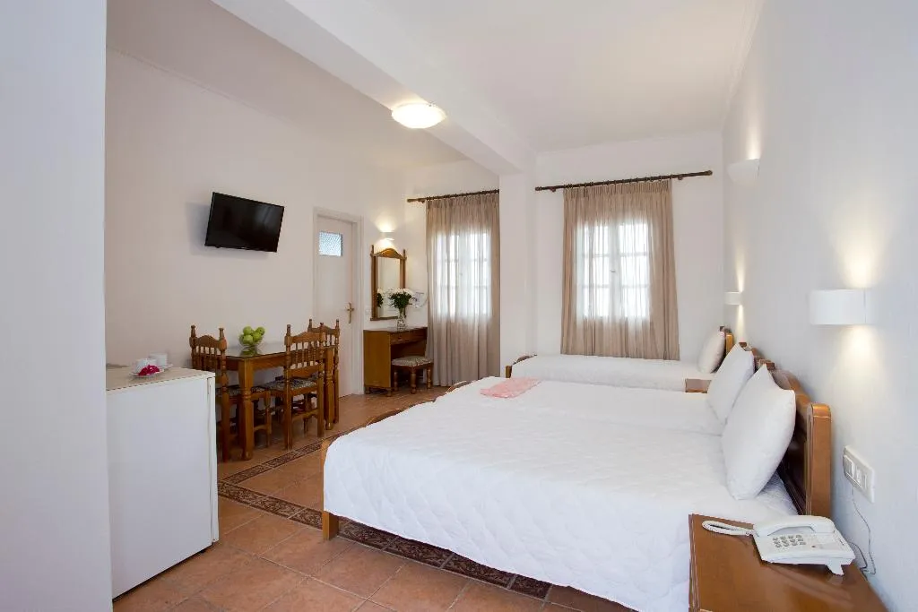STUDIO STANDARD Room, Alexandra, Santorini