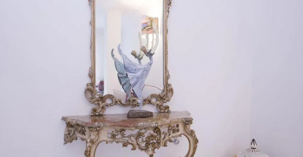 Room, La Valle Delle Ferriere, Naples