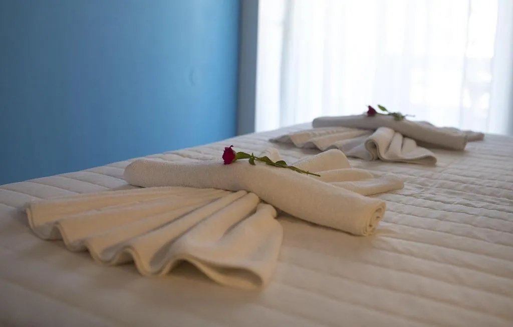 Room, Niriides Hotel, Crete