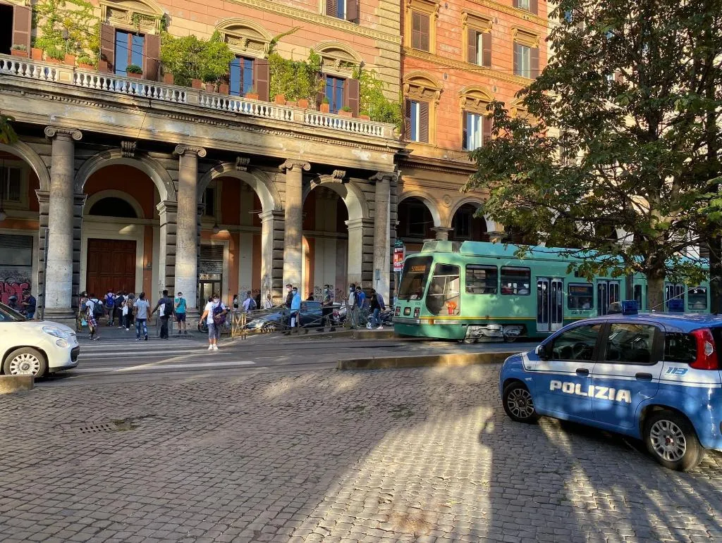 General view, Guest House Castle, Naples