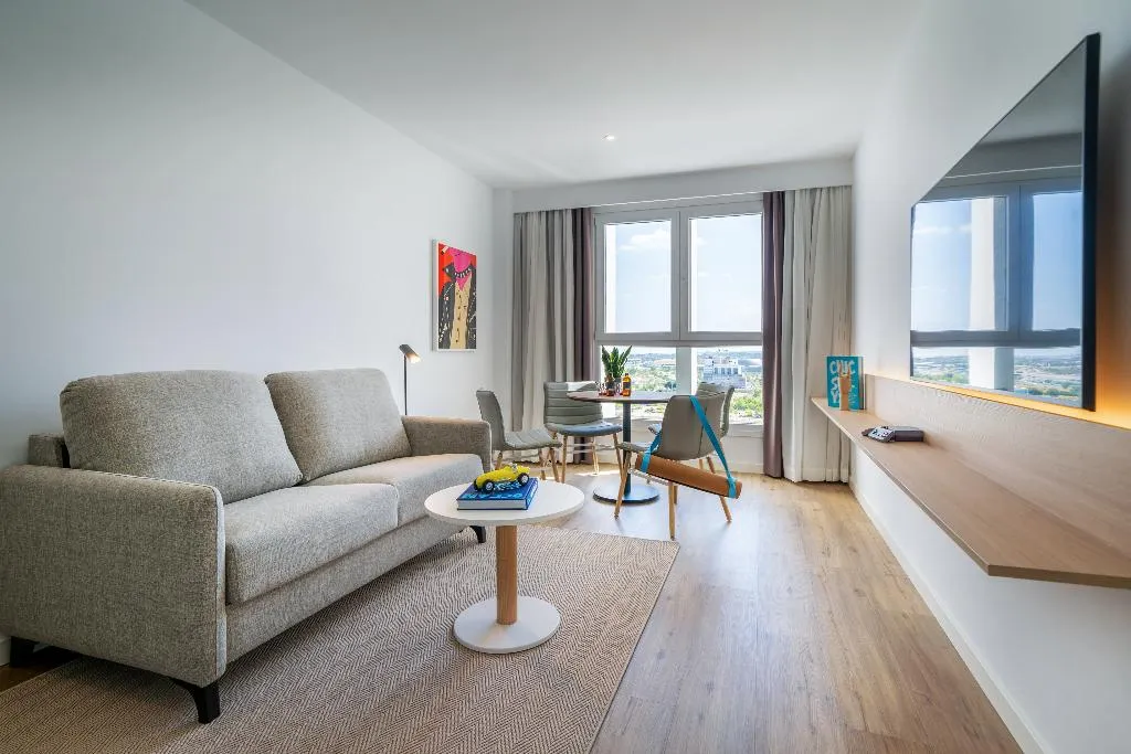 Double or Twin ONE BEDROOM Room, Innside By Meliá Madrid Valdebebas, Madrid