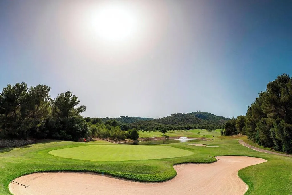 Sports and Entertainment, The St. Regis Mardavall Resort, Majorca