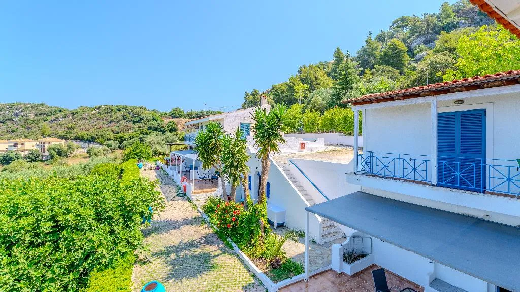 APARTMENT SEA VIEW WITH BALCONY Room, Metaxatos Apartments, Kefallinia