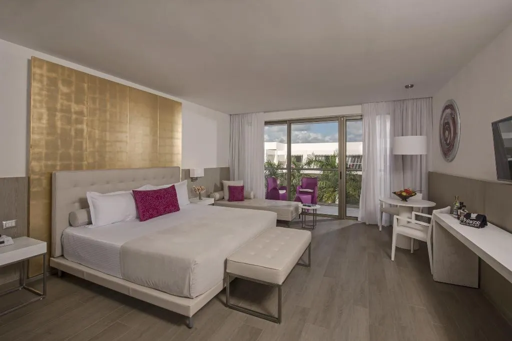 DOUBLE DELUXE Room, Platinum Yucatan Princess, Playa Del Carmen