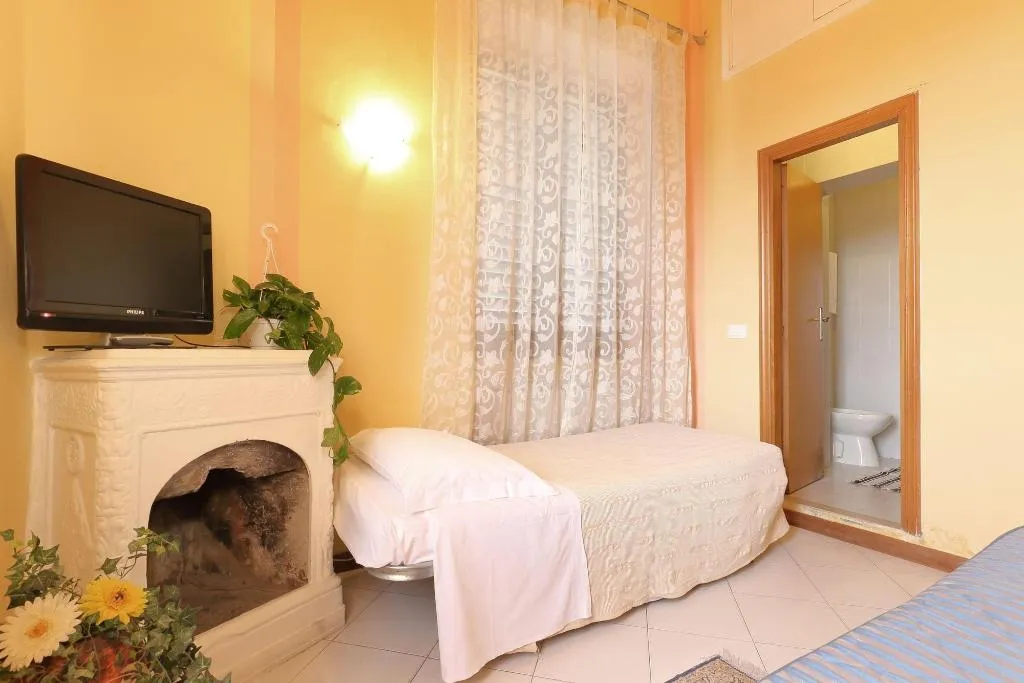 Room, Adre Majestic View, Florence