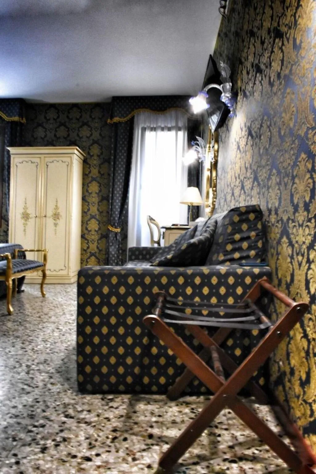 Room, Al Gazzettino, Venice
