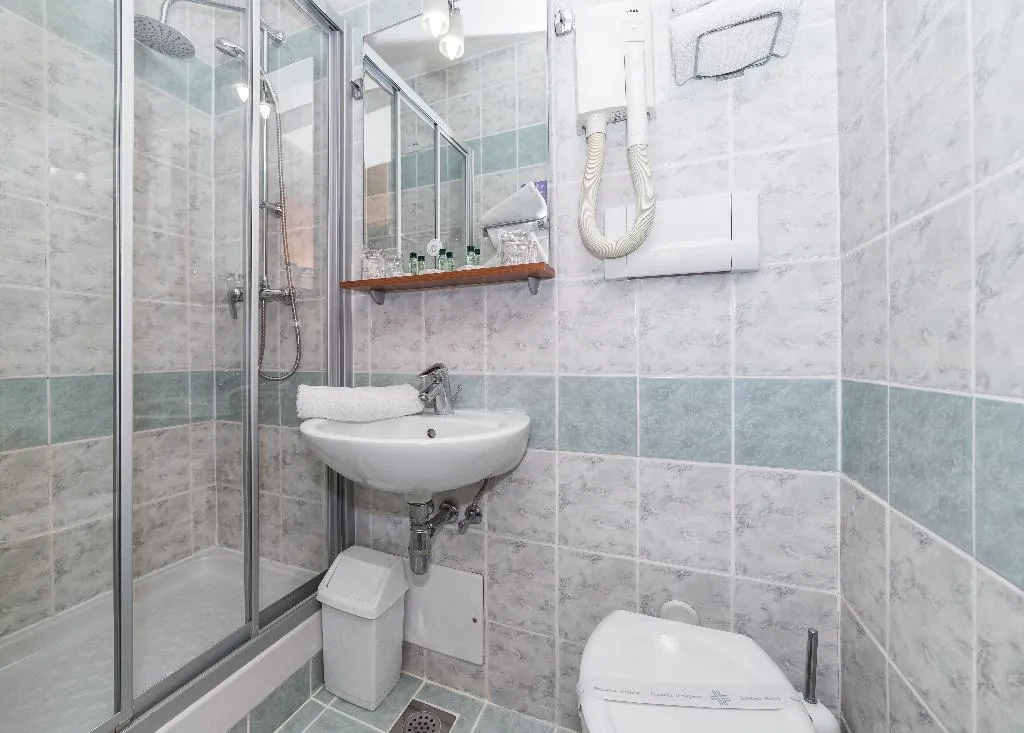 DOUBLE WITH BALCONY Room, Punta, Split