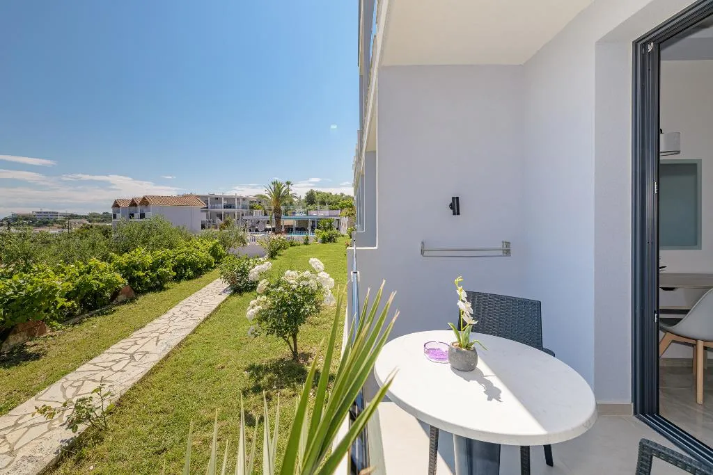 DOUBLE WITH BALCONY Room, Christina Apartments, Zante