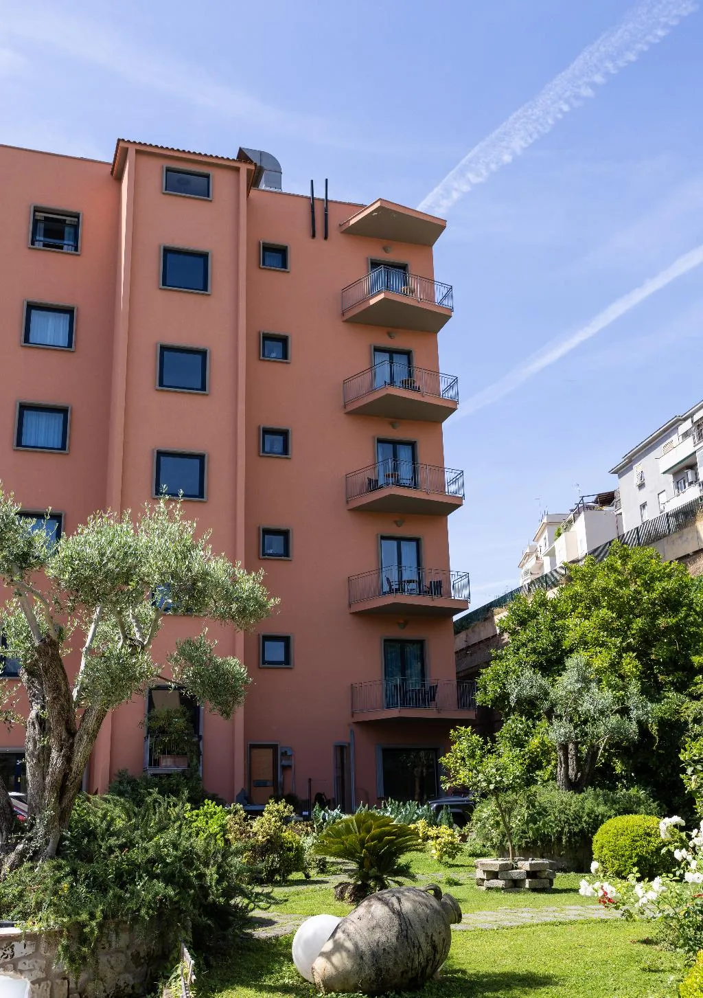 General view, Grand Hotel Tiberio, Rome