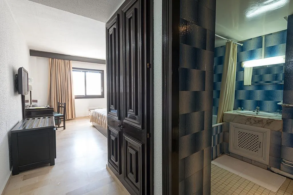 DOUBLE STANDARD Room, Golf Royal, Tunisia
