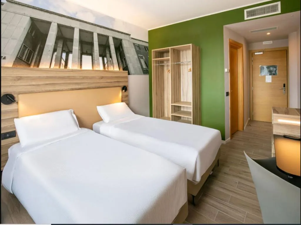 TWIN STANDARD Room, B&B Hotel Latina, Rome