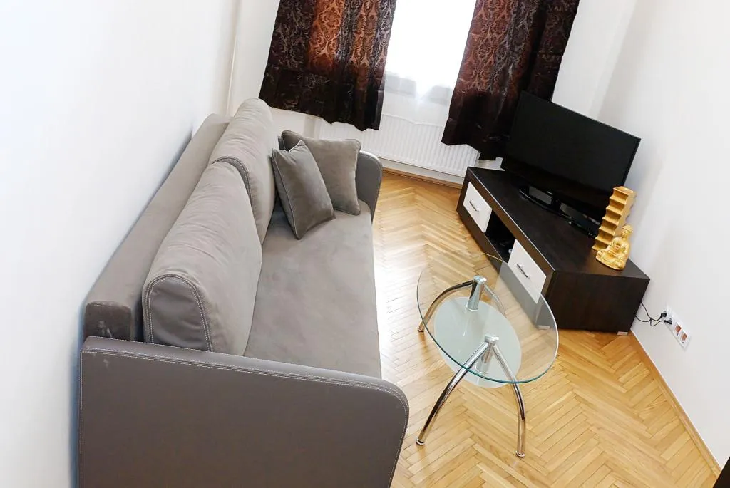APARTMENT CAPACITY 4 ONE BEDROOM Room, P&J Tourist Apartments, Krakow