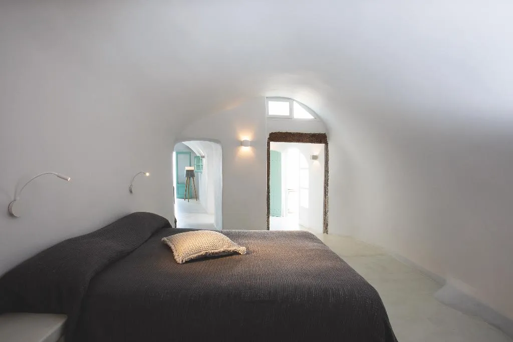 SUITE SUPERIOR Room, Remezzo Villas, Santorini
