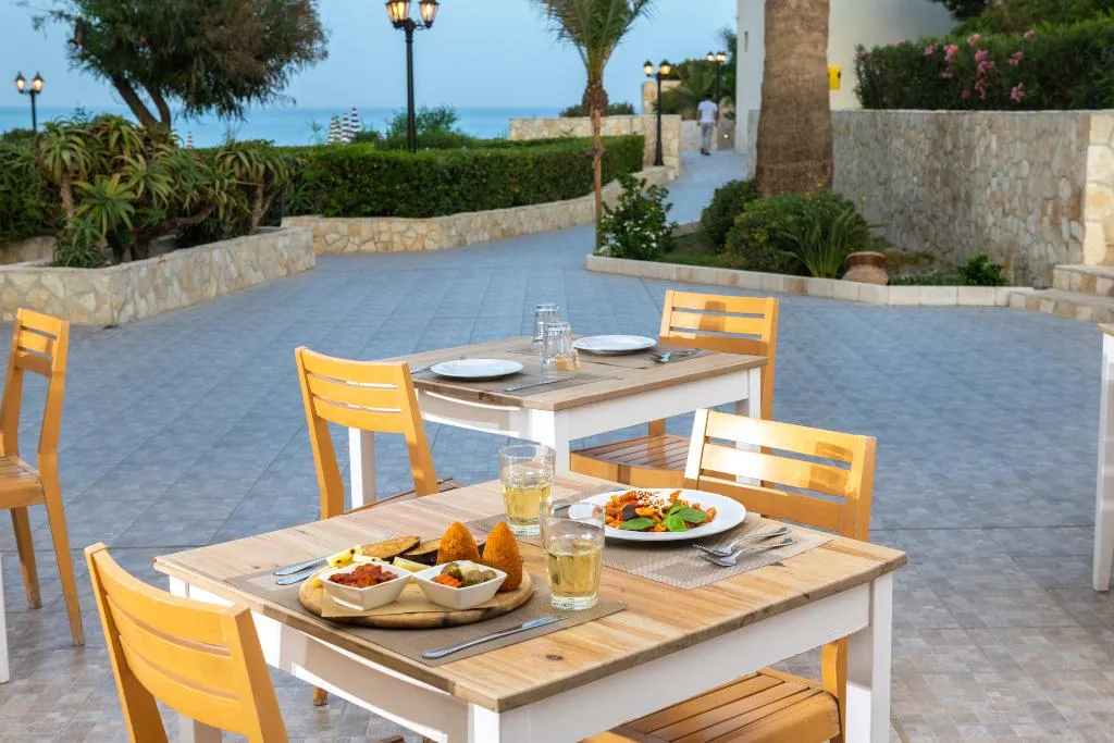 Restaurant, Hotel Club Eloro, Catania