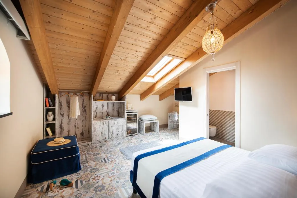 DOUBLE SUPERIOR Room, Don Giulio Luxury Rooms, Naples