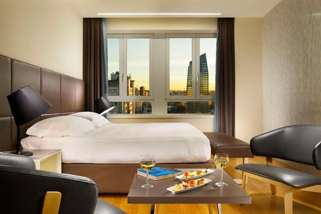 Room, UNA HOTELS Century Milano, Milan