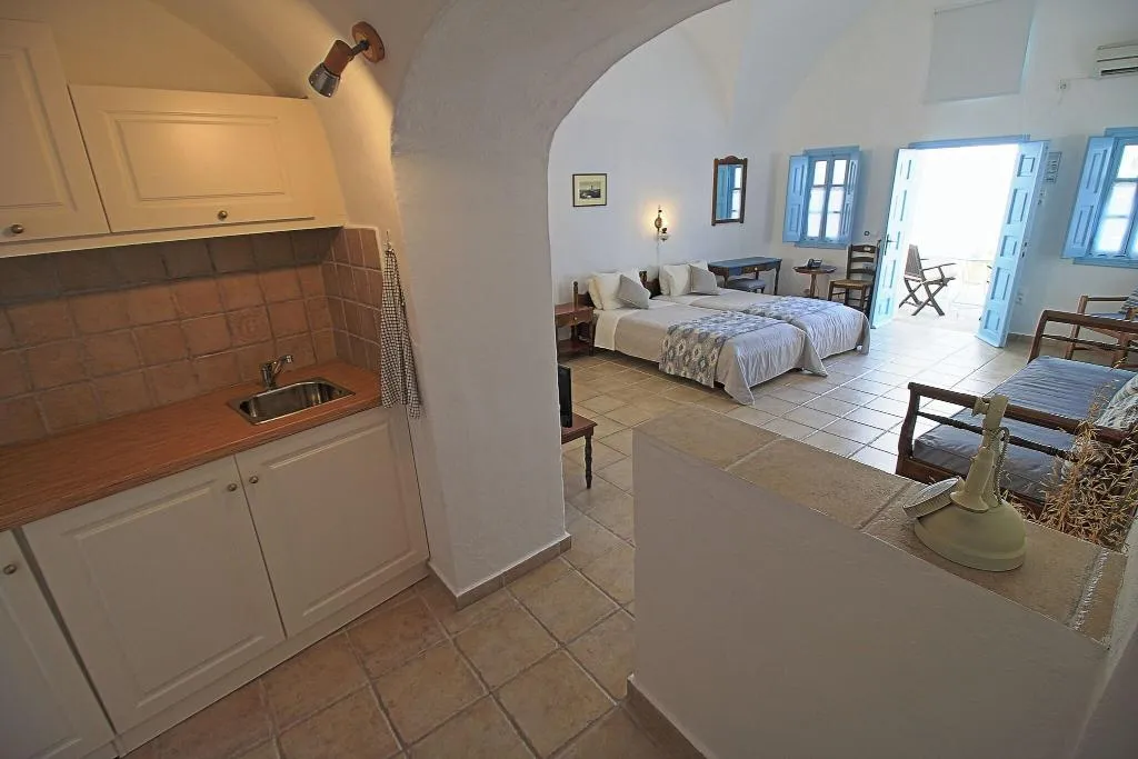 STUDIO TWO BEDS Room, Aethrio Sunset Village, Santorini