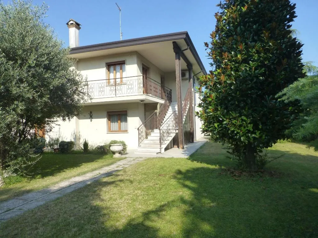 General view, B&B Airport Venice Diego, Venice