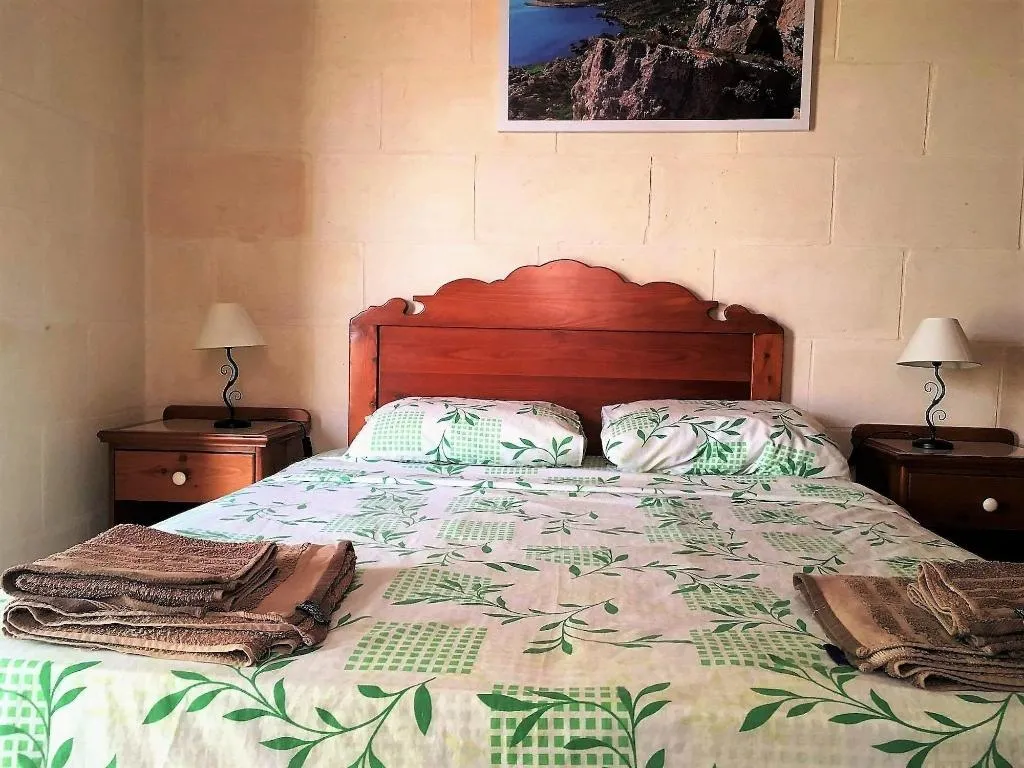 Room, Gozo B&B, Gozo