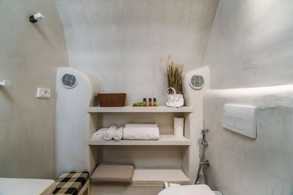 Room, Solstice Luxury Suites, Santorini