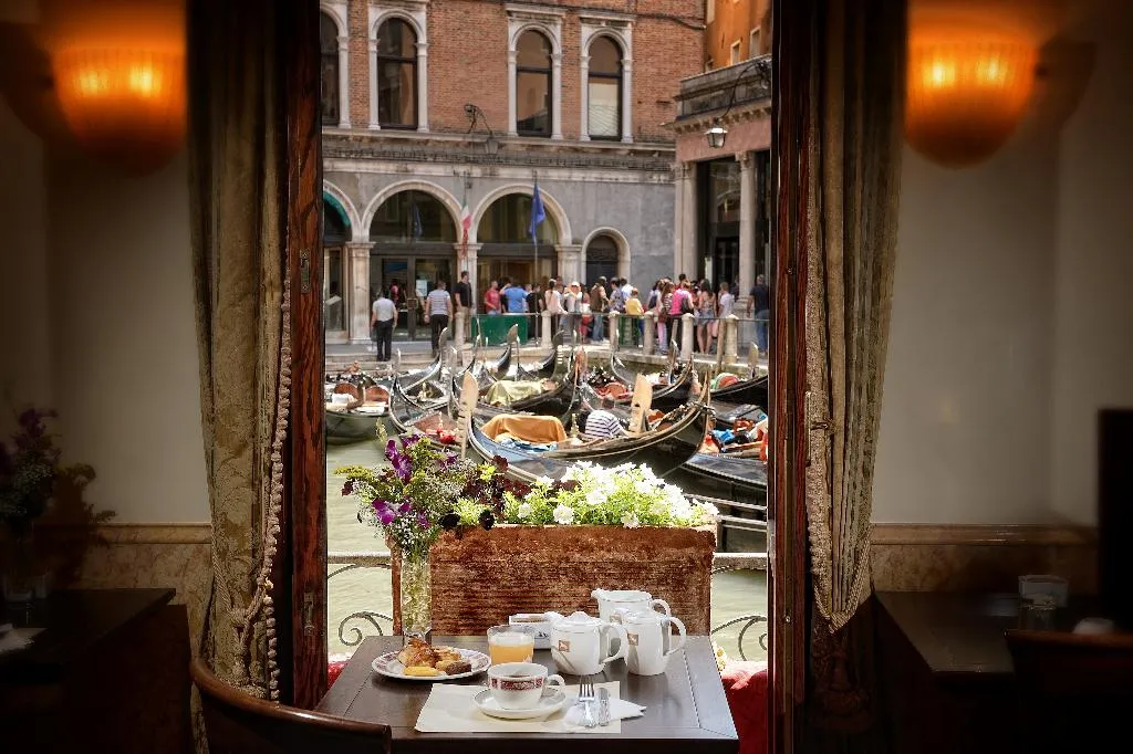 General view, Cavalletto E Doge Orseolo, Venice