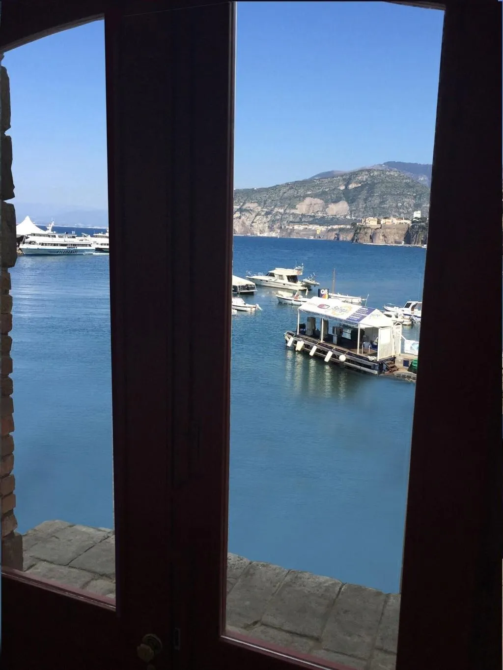 General view, Yacht Club Capo Cervo Suites, Naples