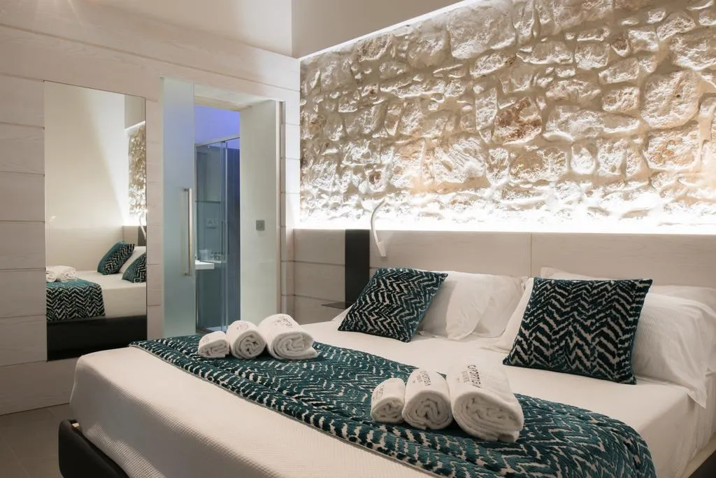 DOUBLE CLASSIC Room, Caportigia Boutique Hotel, Catania