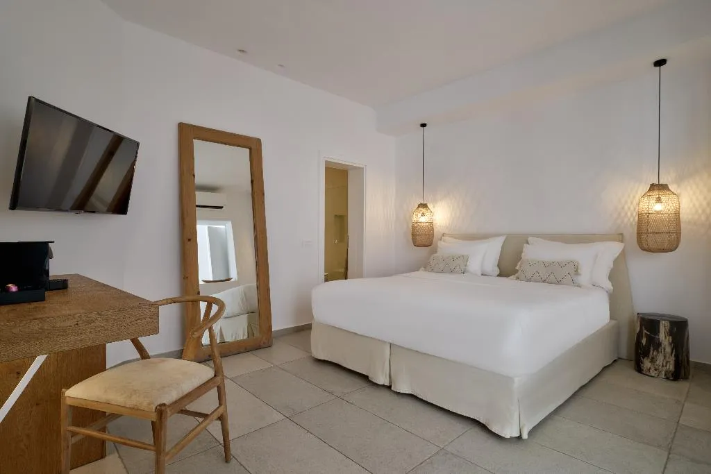 Room DELUXE CAPACITY 4 Room, Hippie Chic Mykonos, Mykonos