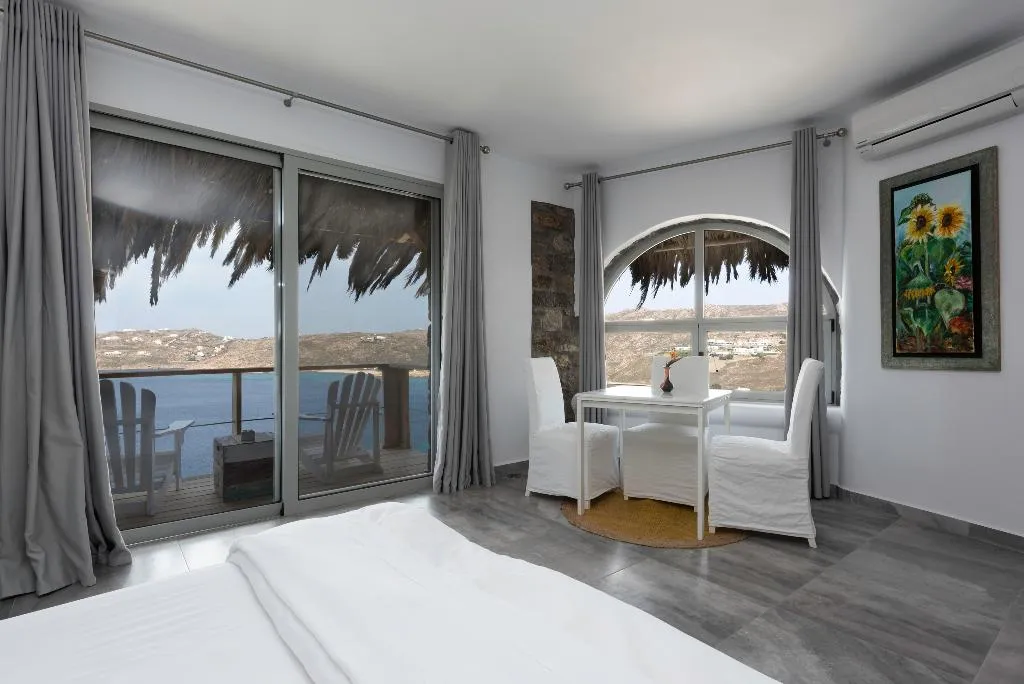 SUITE DELUXE SEA VIEW Room, Greco Philia Elia Mykonos, Halkidiki