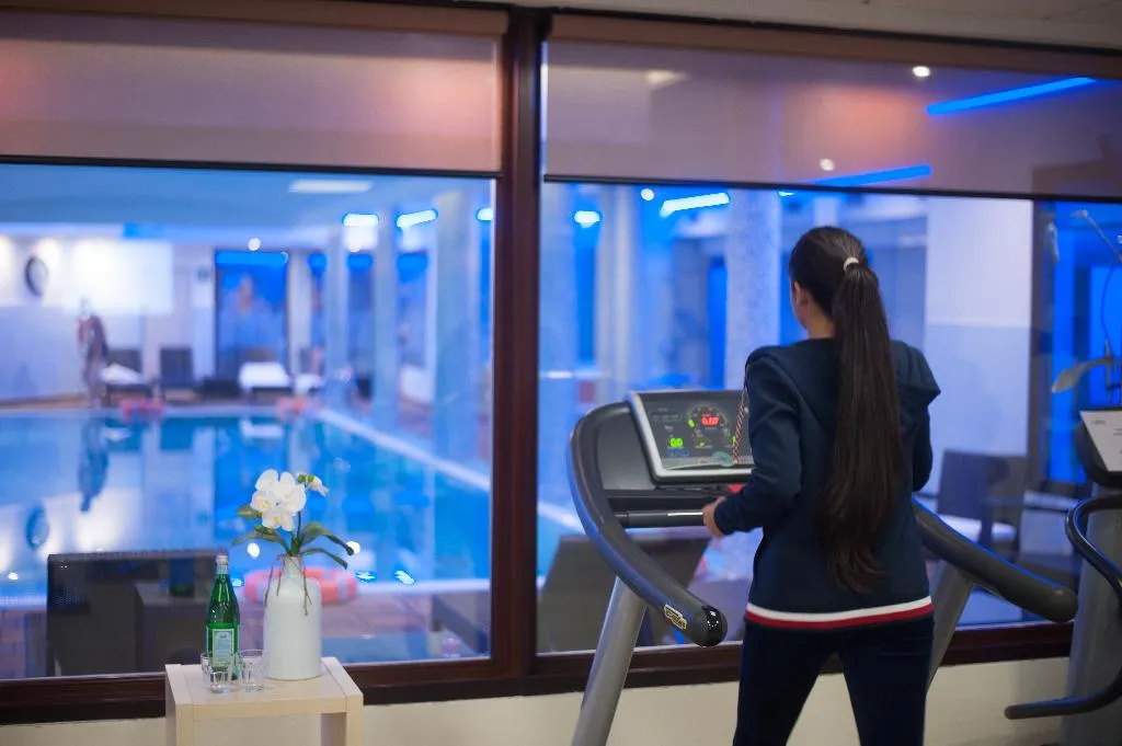 Sports and Entertainment, As Hotel Cambiago, Milan