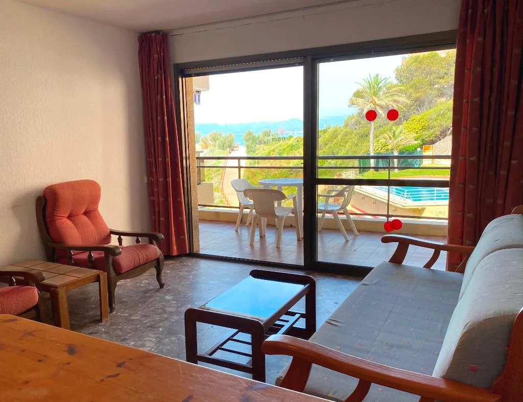 Room, Llenguadets, Costa Dorada