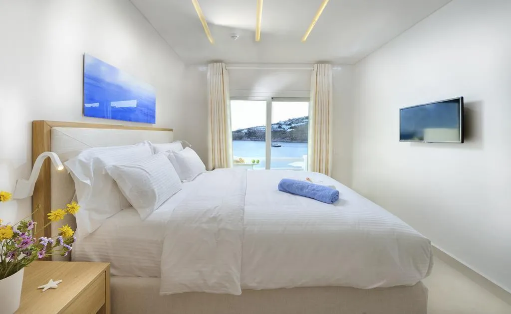 Double or Twin WITH JACUZZI Room, Nissaki Boutique Hotel, Mykonos