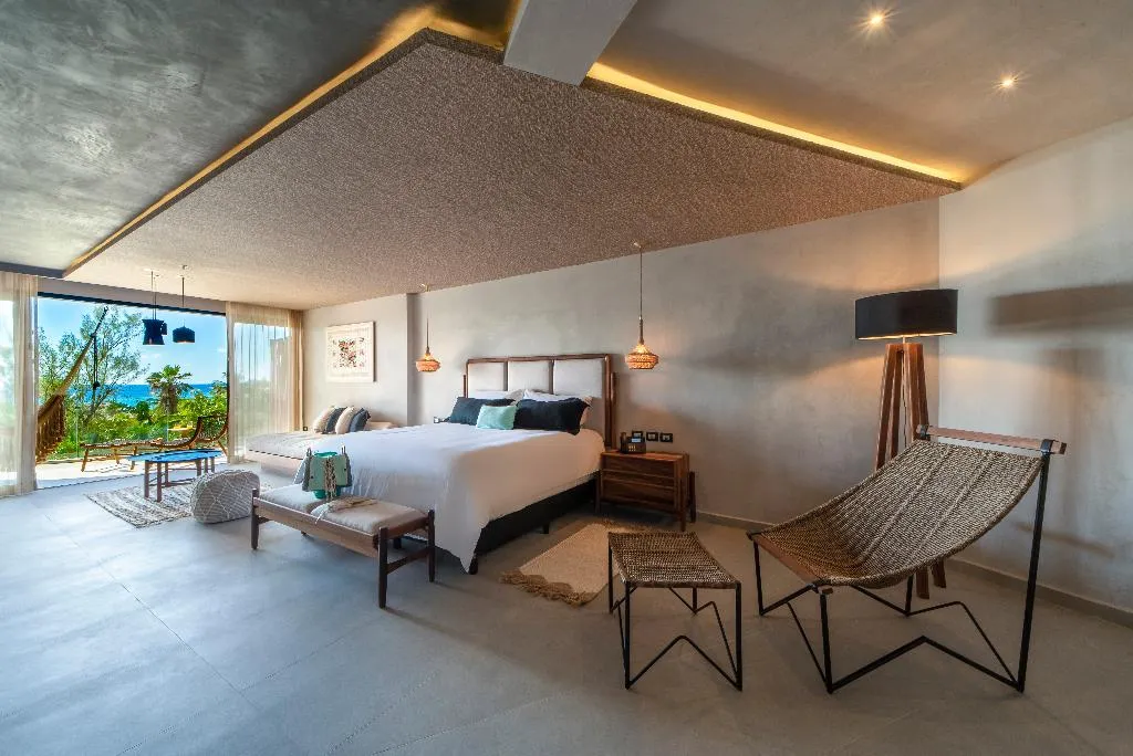 Room DELUXE SEA VIEW WITH BALCONY Room, Mvngata Beach Hotel, Cancun Area