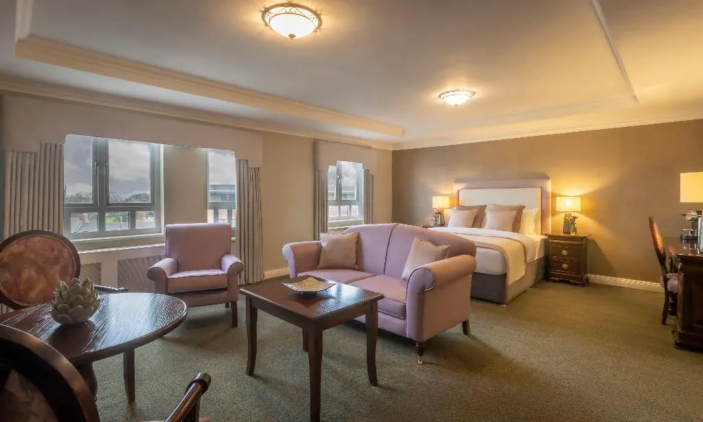 SUITE LUXURY Room, Bracken Court Hotel, Dublin