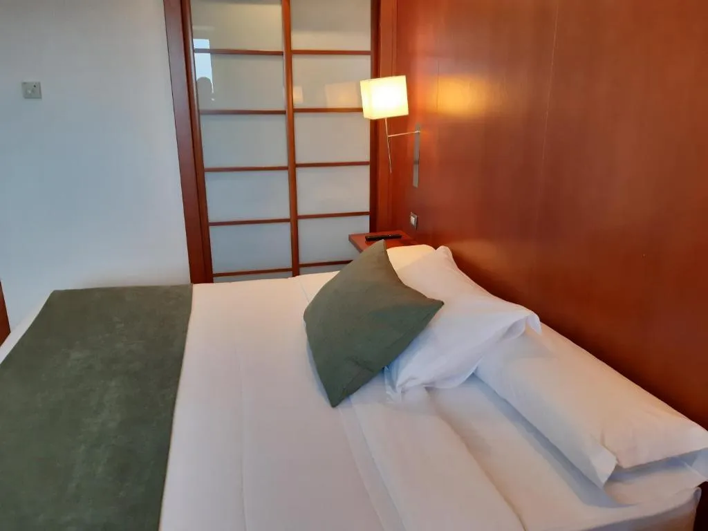 DOUBLE STANDARD Room, Xon's Valencia, Valencia