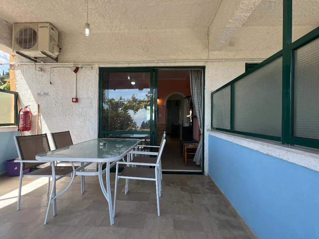 APARTMENT CAPACITY 4 Room, Andromaches Holiday apartments, Corfu