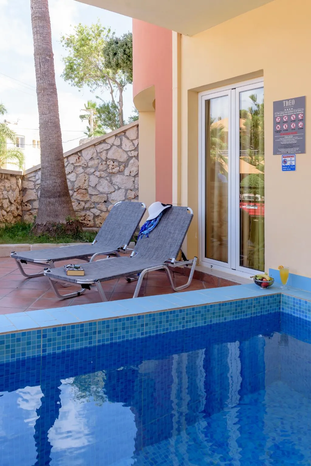 SUITE WITH PRIVATE POOL Room, Theo Hotel, Crete