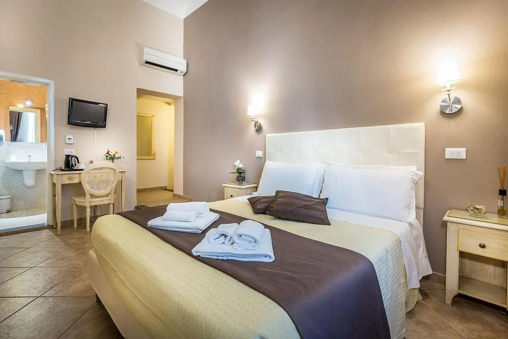 Room, Sognando Firenze, Florence