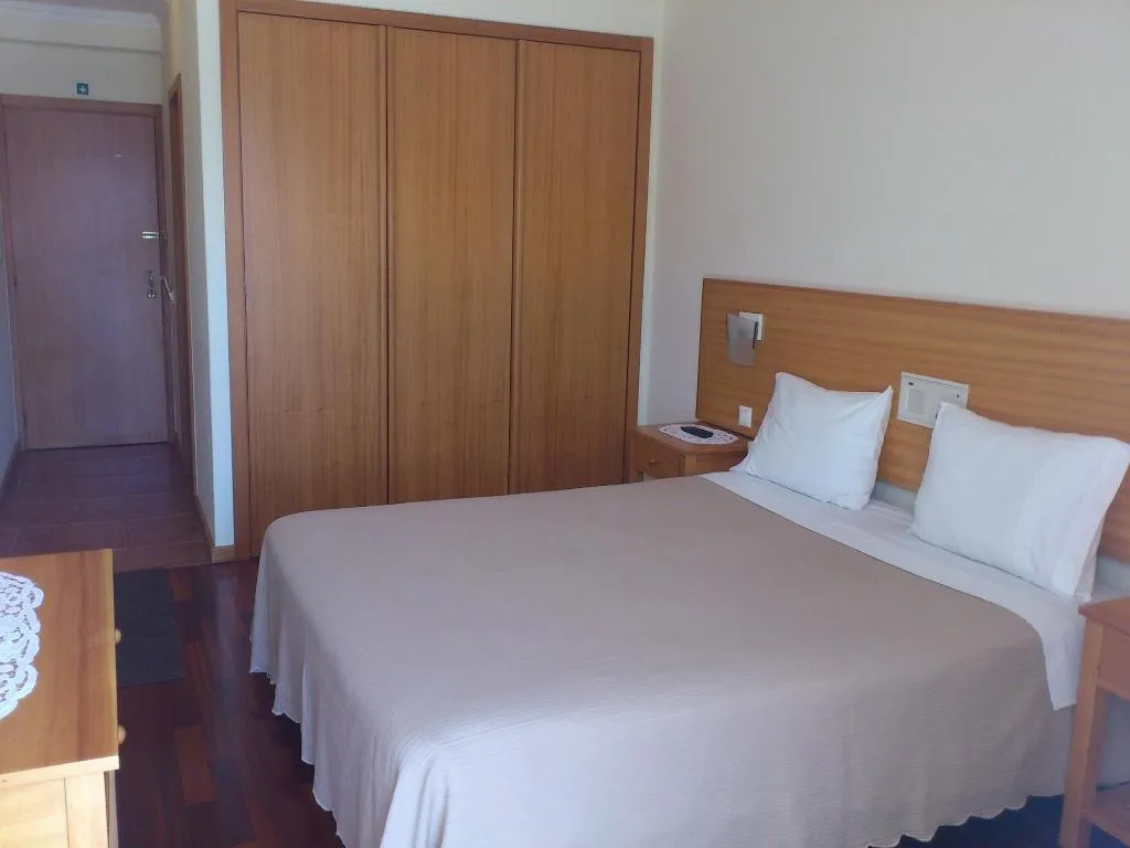 Room, Hotel Lagoa Azul do Gerês, Porto