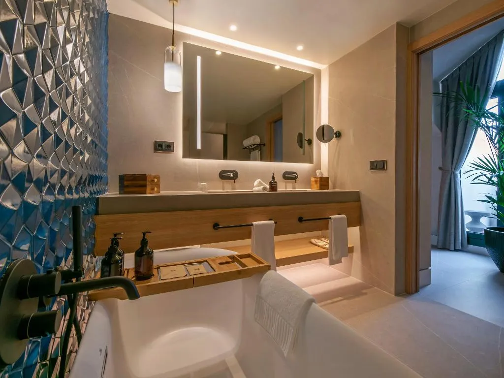 Room, SO/ Sotogrande Spa & Golf Resort Hotel, Costa Del Sol