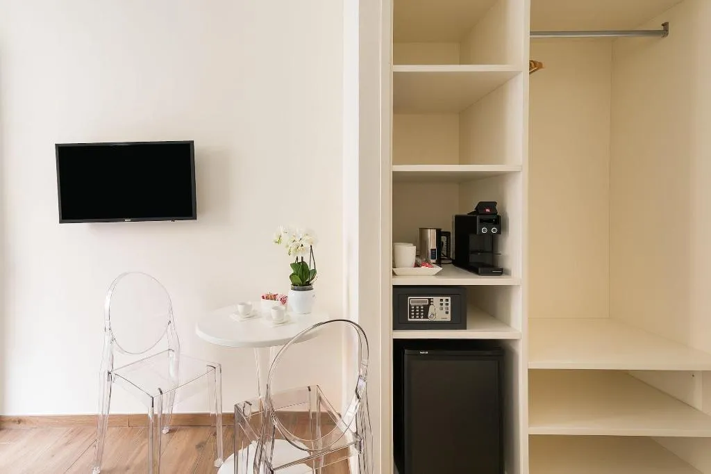 Room, Demetra Guest House, Naples