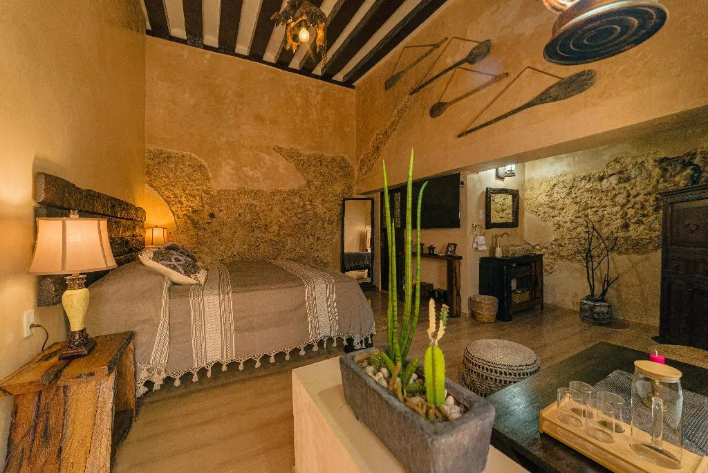 DOUBLE DELUXE ONE BED Room, Hotel Boutique Casa Lanz Xvii, Cancun Area