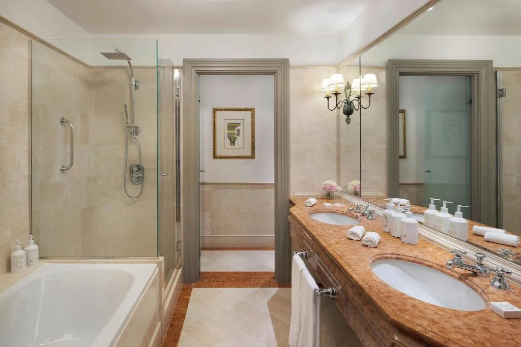 DOUBLE PREMIUM Room, The Westin Excelsior, Florence