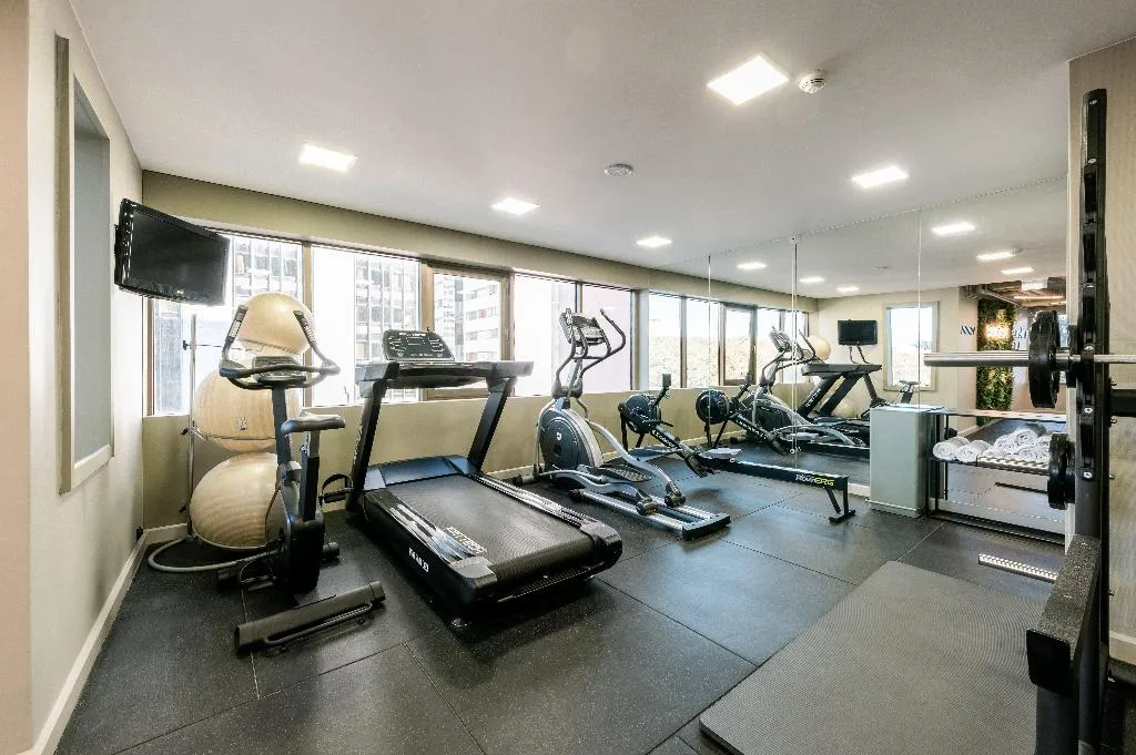Sports and Entertainment, Holiday Inn Lisbon Continental, Lisbon