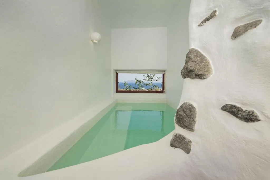 Room, Nano Suites, Santorini