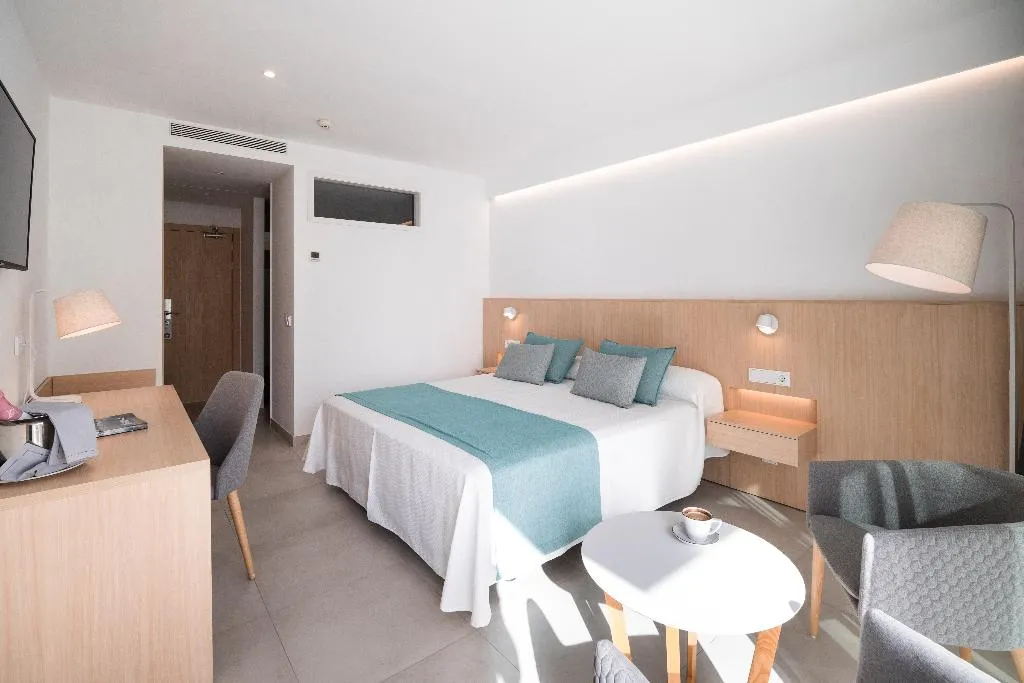 DOUBLE STANDARD Room, Petit Sagitario ( Only Adults ), Menorca