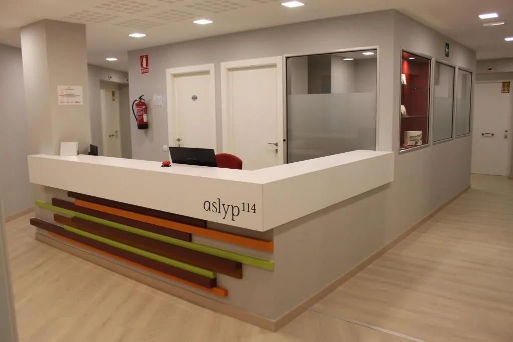 Lobby, Aslyp 114, Barcelona